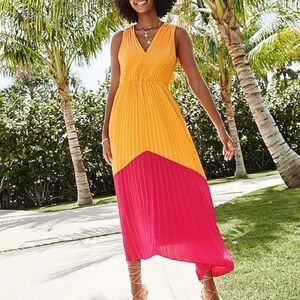 Satin Pleated Color Block Maxi Dress size Large